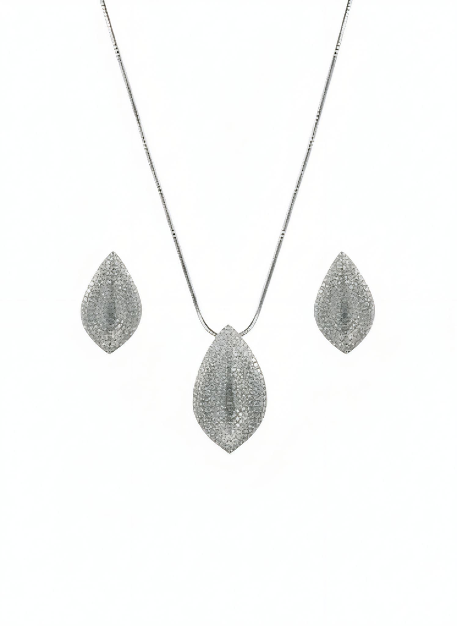 Silver Leaf Sparkle Necklace Set